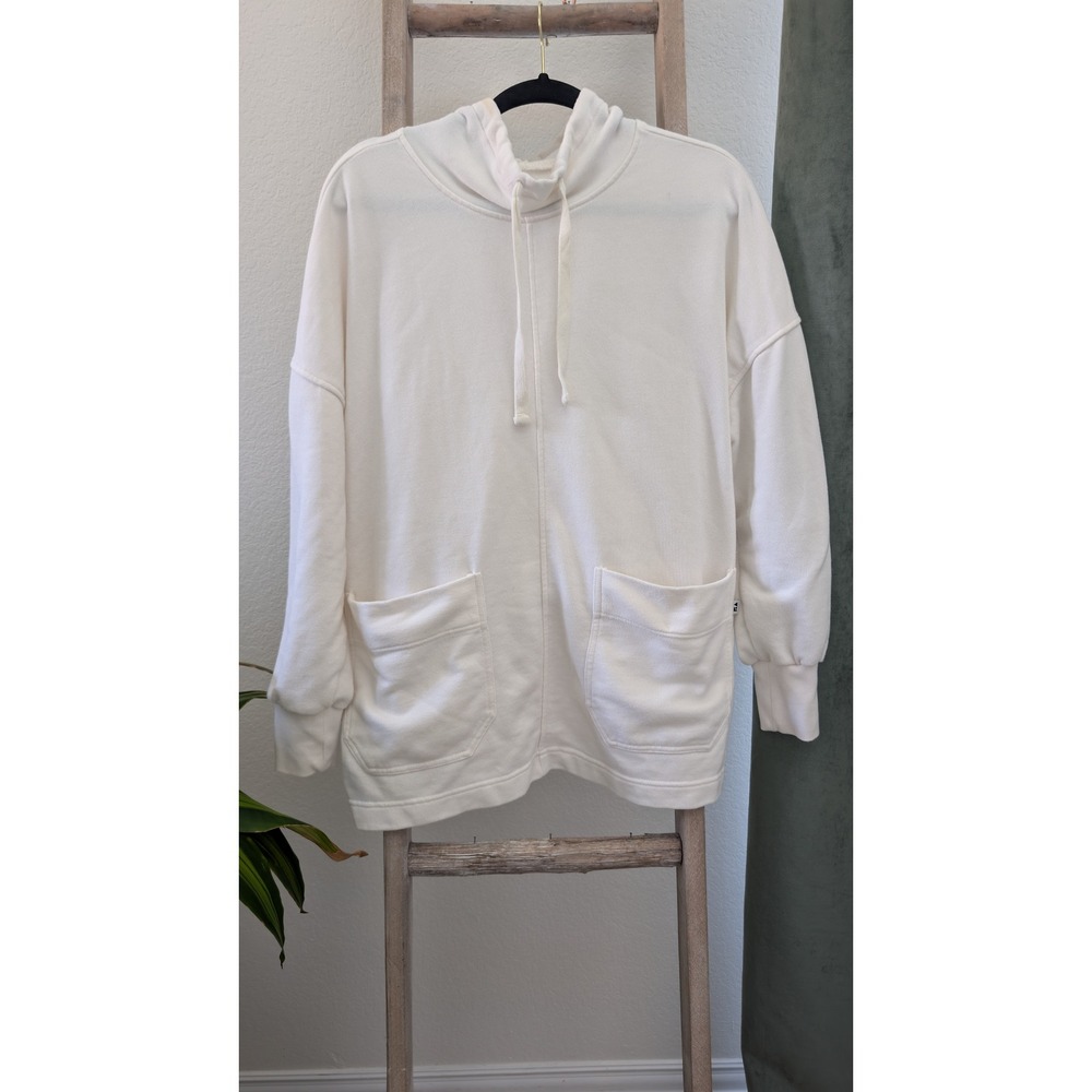 Free Assembly Fleece Pullover, size XL